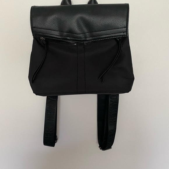 Black backpack purse - Picture 4 of 5